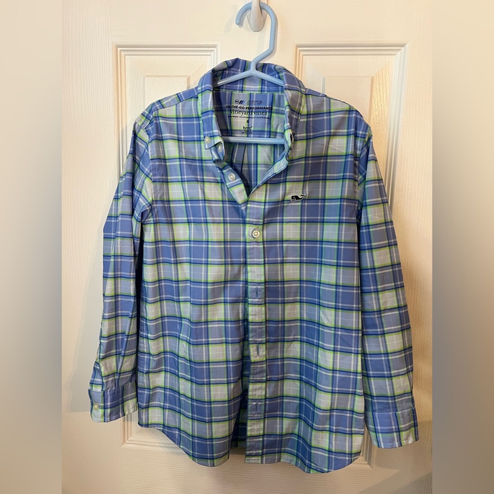 Vineyard Vines Performance stretch tech button down